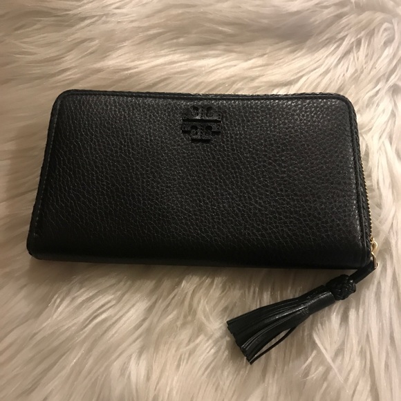 tory burch taylor wallet